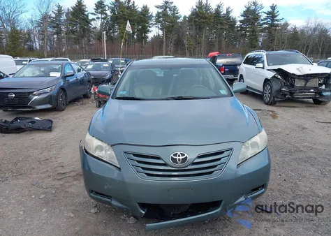 2007 Toyota Camry Le z USA, uszkodzony, nr VIN 4T1BE46K27U655401